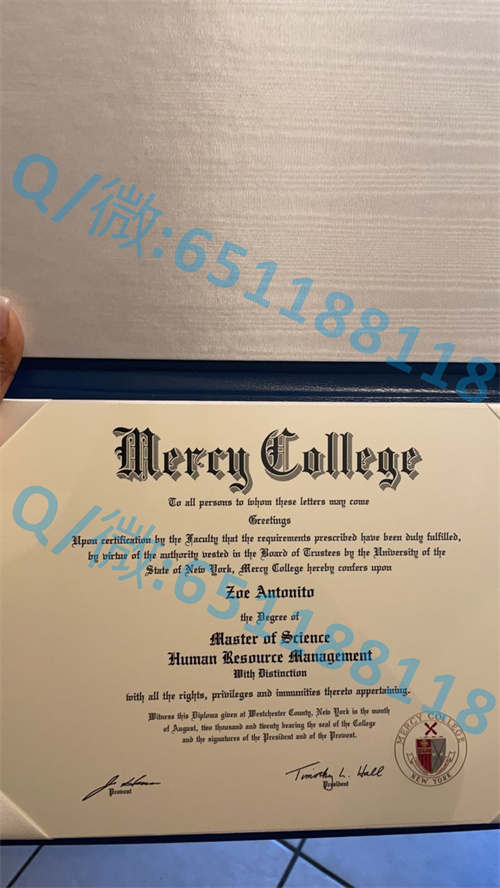 莱恩哈特毕业装_莱恩哈特学院毕业证文凭样本(威尔斯卡)Reinhardt College (Waleska)_莱恩哈特专三