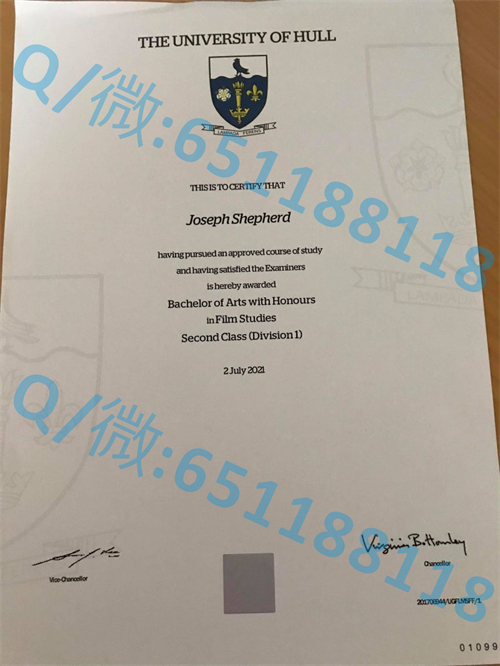 福特刚从大学毕业_大专文凭样本_贝德福特大学毕业证文凭样本
