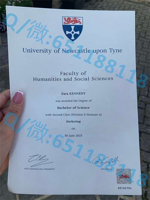 贝尔法斯特女王大学毕业证文凭样本